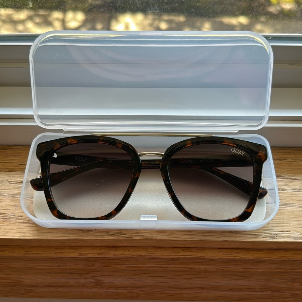 Quay ‘Sweet Dreams’ Tortoise Frame / Brown Fade Lens